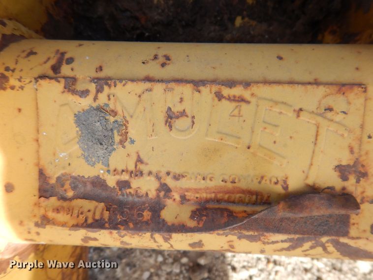 image for item KW9316 AI  72" W excavator bucket