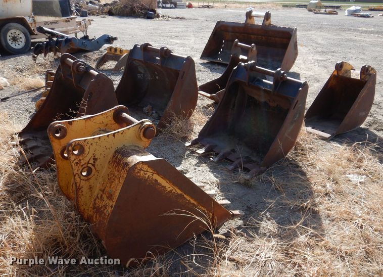 image for item KW9318 Backhoe attachments