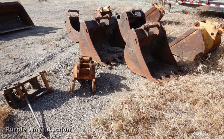 image for item KW9318 Backhoe attachments