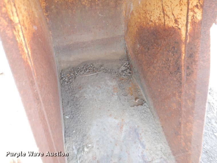 image for item KW9318 Backhoe attachments