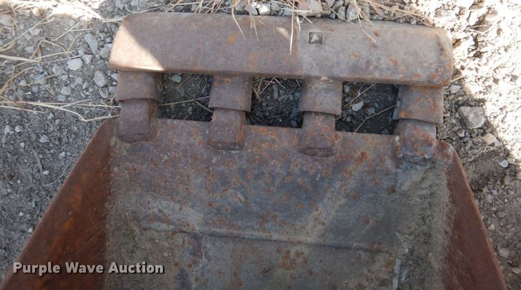 image for item KW9318 Backhoe attachments