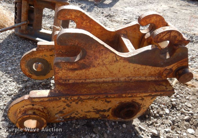 image for item KW9318 Backhoe attachments