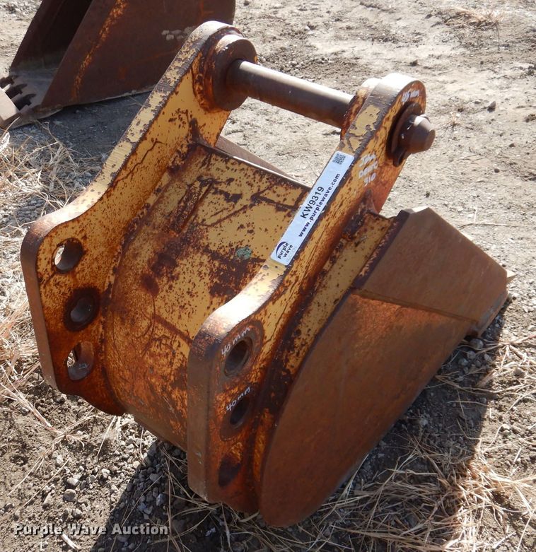 image for item KW9319 18" W backhoe bucket