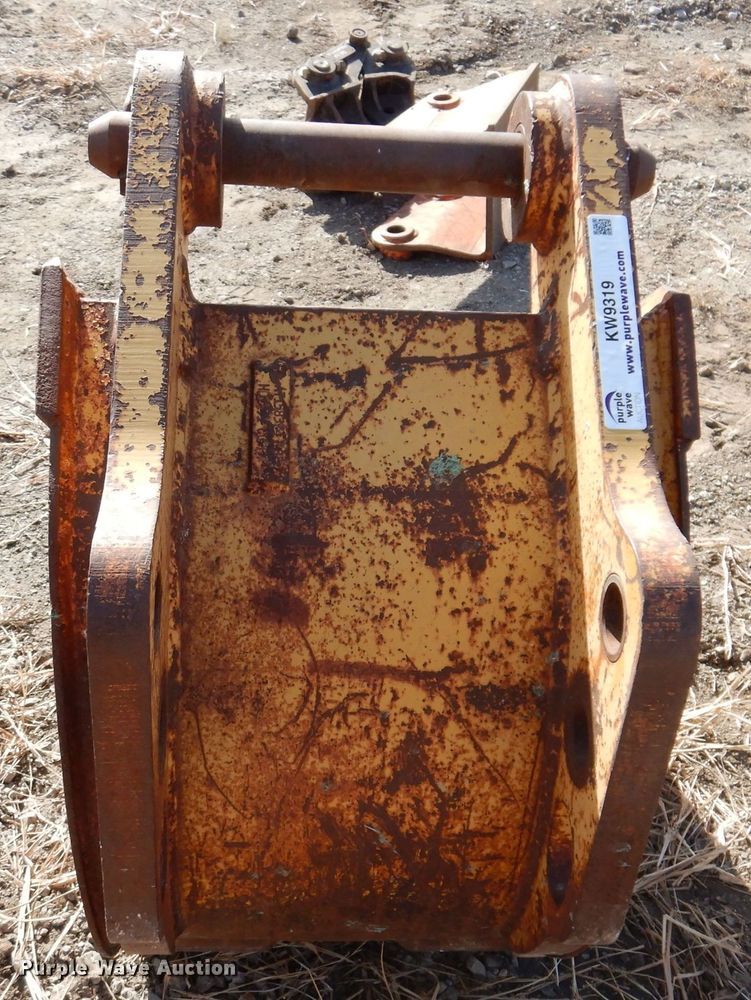 image for item KW9319 18" W backhoe bucket