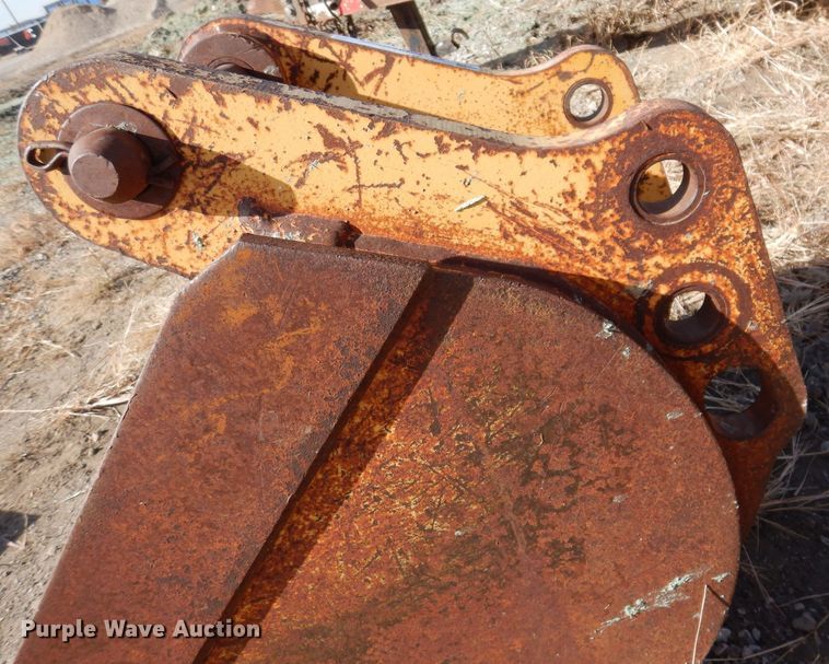 image for item KW9319 18" W backhoe bucket