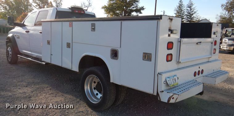 image for item KW9323 2016 Dodge  Ram 5500HD  utility / service truck