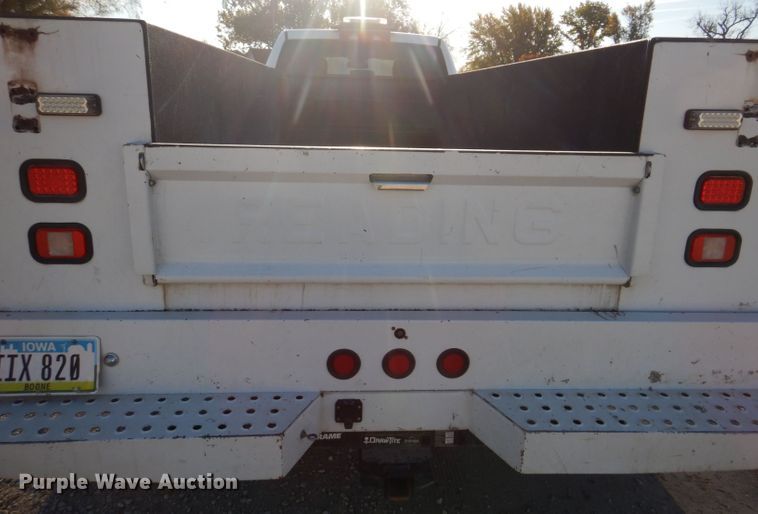 image for item KW9323 2016 Dodge  Ram 5500HD  utility / service truck