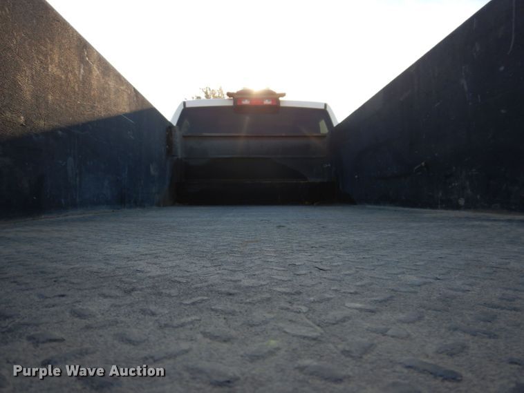 image for item KW9323 2016 Dodge  Ram 5500HD  utility / service truck