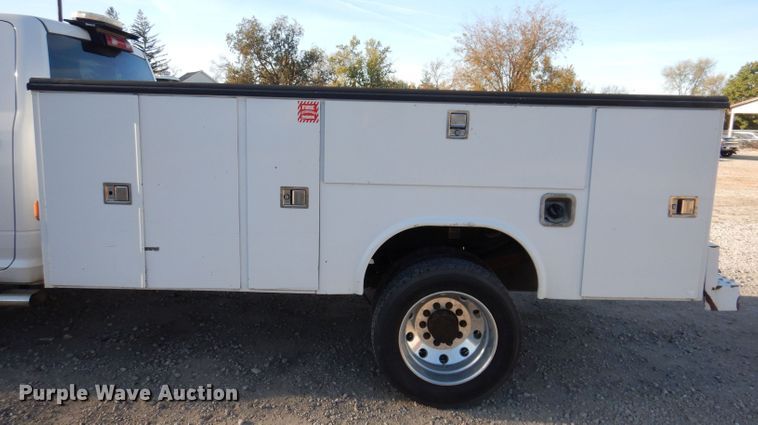 image for item KW9323 2016 Dodge  Ram 5500HD  utility / service truck