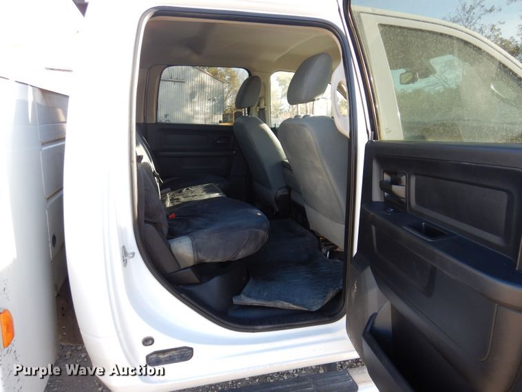 image for item KW9323 2016 Dodge  Ram 5500HD  utility / service truck