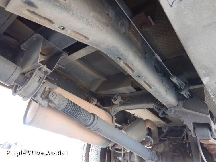 image for item KW9323 2016 Dodge  Ram 5500HD  utility / service truck