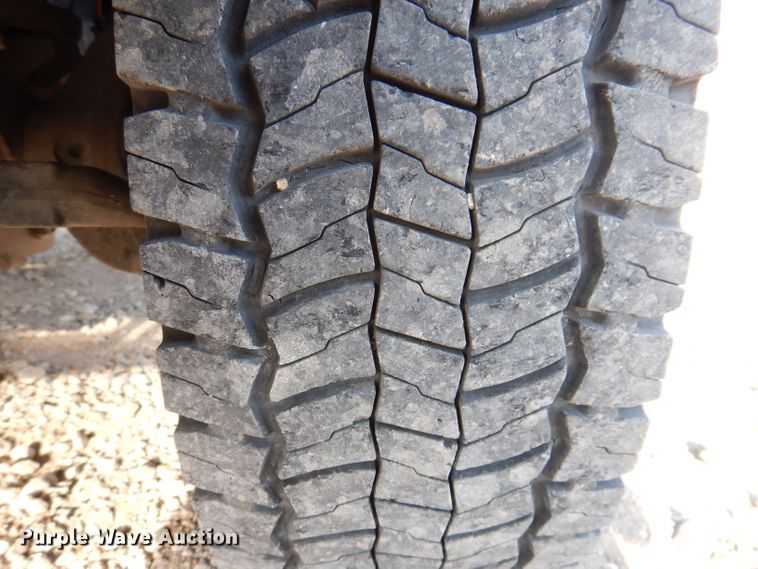 image for item KW9323 2016 Dodge  Ram 5500HD  utility / service truck