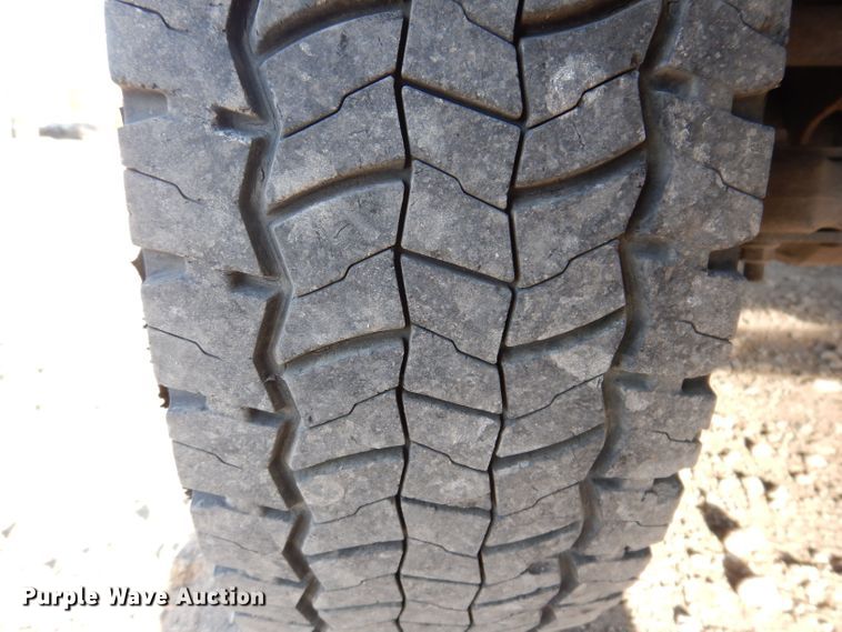 image for item KW9323 2016 Dodge  Ram 5500HD  utility / service truck