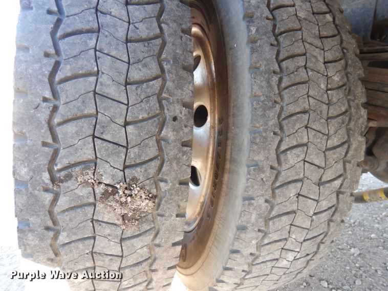 image for item KW9323 2016 Dodge  Ram 5500HD  utility / service truck