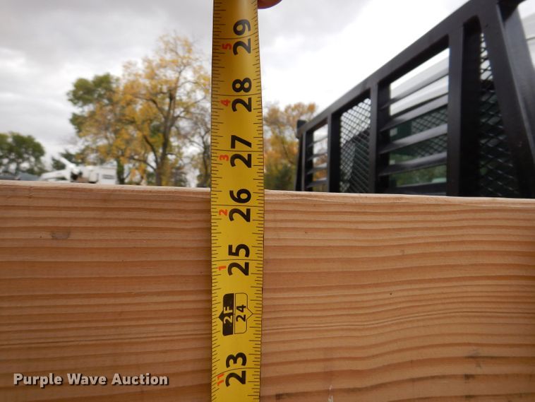 image for item KW9385 2004 Chevrolet C4500  dump flatbed truck