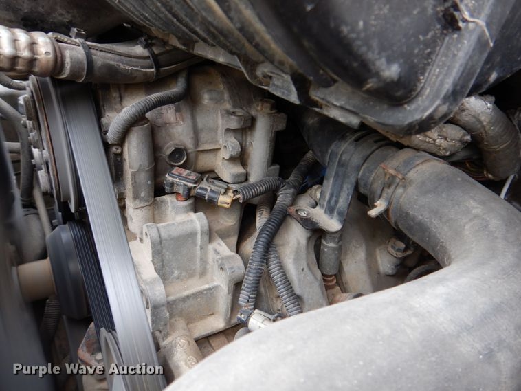 image for item KW9385 2004 Chevrolet C4500  dump flatbed truck