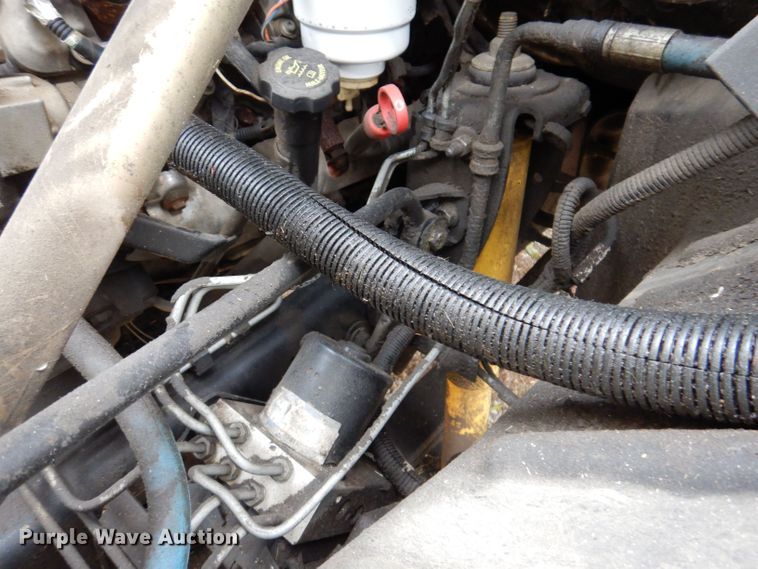 image for item KW9385 2004 Chevrolet C4500  dump flatbed truck