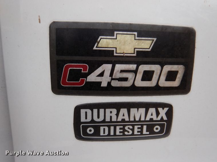 image for item KW9385 2004 Chevrolet C4500  dump flatbed truck