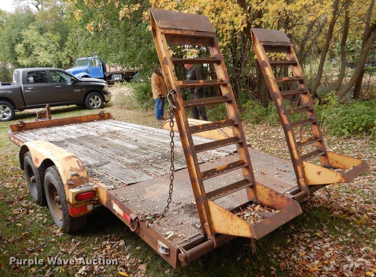 image for item KW9386 1992 Eager Beaver AP10  equipment trailer