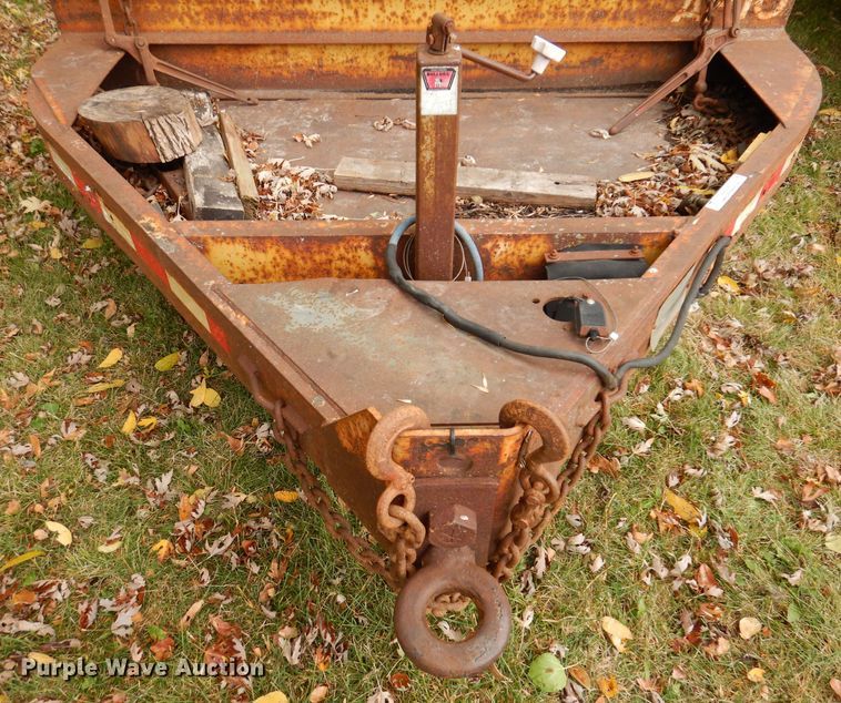 image for item KW9386 1992 Eager Beaver AP10  equipment trailer