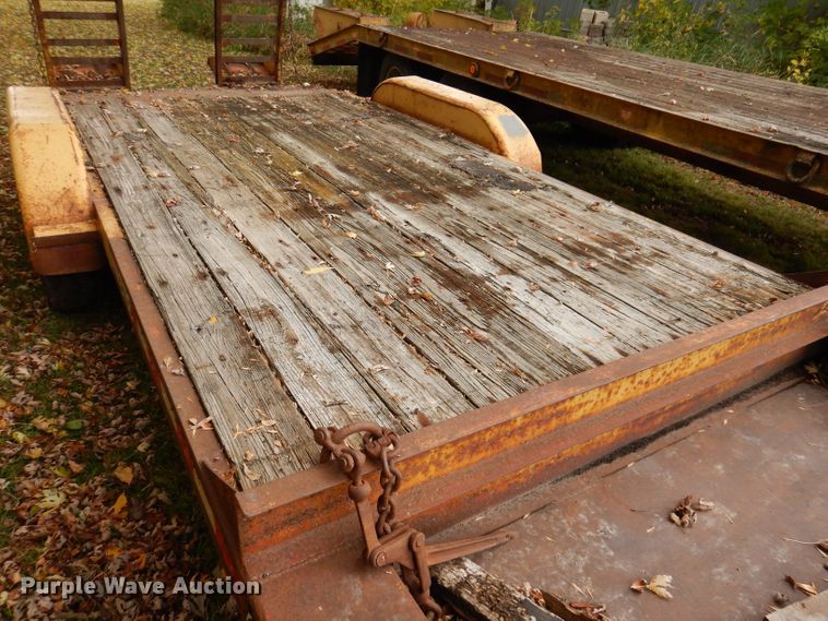 image for item KW9386 1992 Eager Beaver AP10  equipment trailer