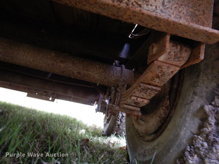 image for item KW9386 1992 Eager Beaver AP10  equipment trailer