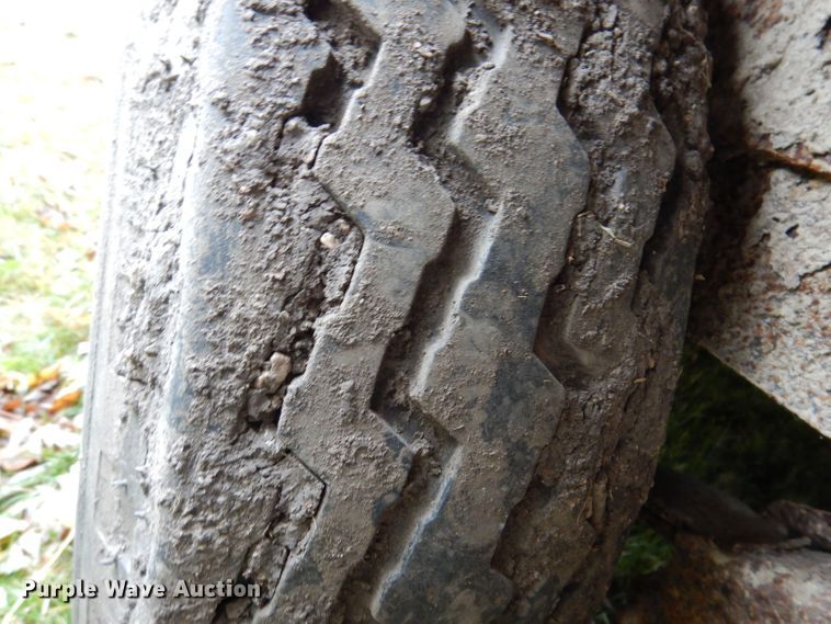 image for item KW9386 1992 Eager Beaver AP10  equipment trailer