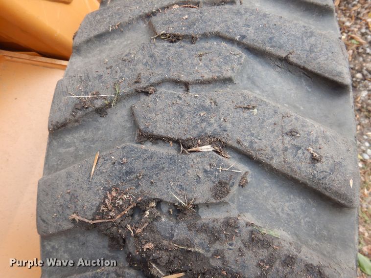 image for item KW9388 2006 Case 445  skid steer loader