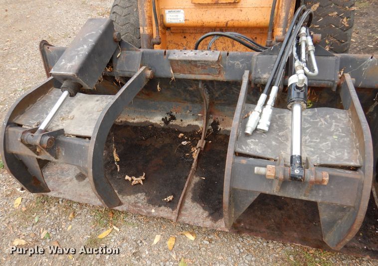 image for item KW9389 Skid steer grapple bucket