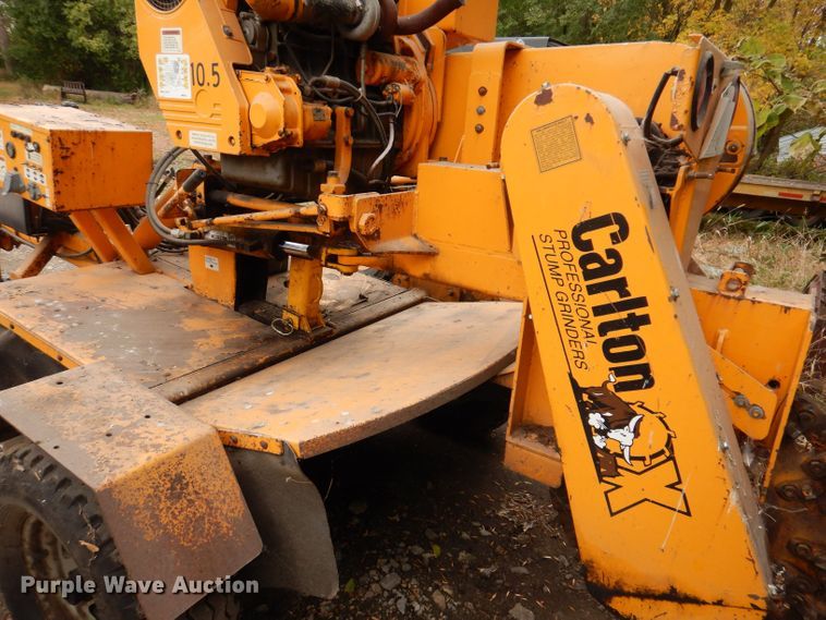 image for item KW9390 1996 Carlton 7200  stump grinder