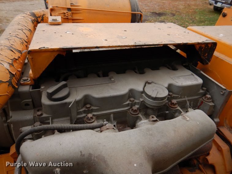 image for item KW9390 1996 Carlton 7200  stump grinder