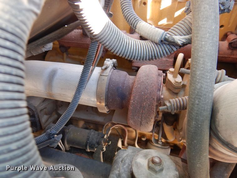 image for item KW9392 1999 Chevrolet C6500  tow truck