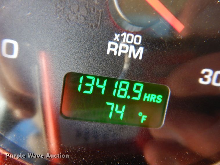 image for item KW9393 2013 Kenworth T370  car carrier truck