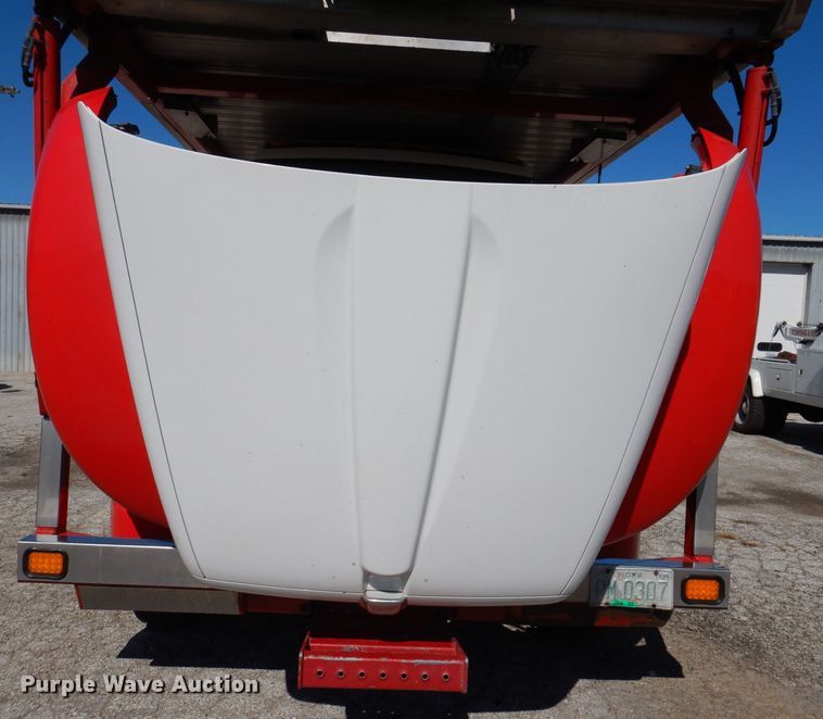 image for item KW9393 2013 Kenworth T370  car carrier truck