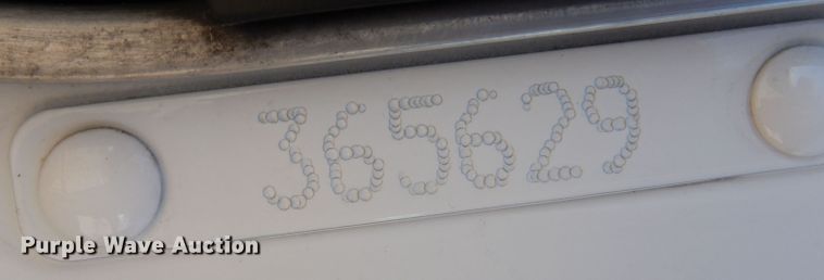 image for item KW9393 2013 Kenworth T370  car carrier truck