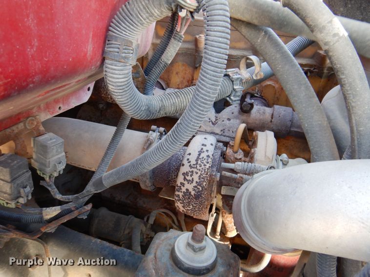 image for item KW9395 2001 Chevrolet C6500  tow truck