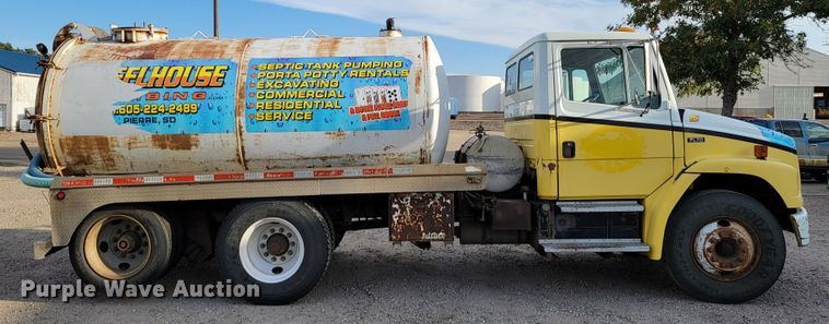 image for item LL9543 1998 Freightliner FL70  vacuum truck