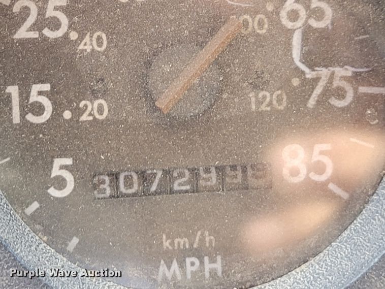 image for item LL9543 1998 Freightliner FL70  vacuum truck