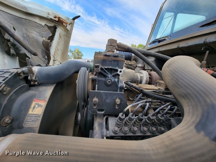 image for item LL9543 1998 Freightliner FL70  vacuum truck