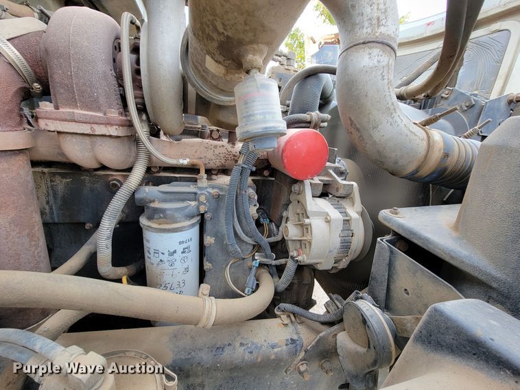 image for item LL9543 1998 Freightliner FL70  vacuum truck