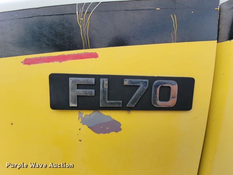 image for item LL9543 1998 Freightliner FL70  vacuum truck