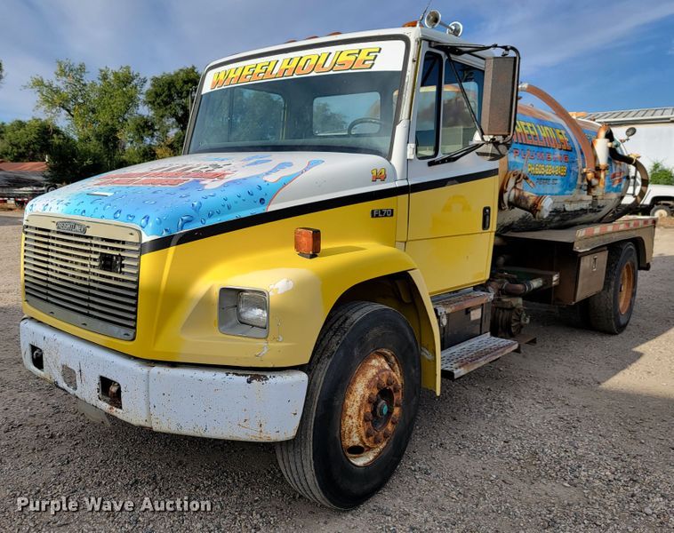 image for item LL9544 1995 Freightliner FL70  vacuum truck