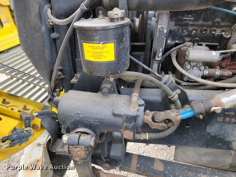 image for item LL9544 1995 Freightliner FL70  vacuum truck