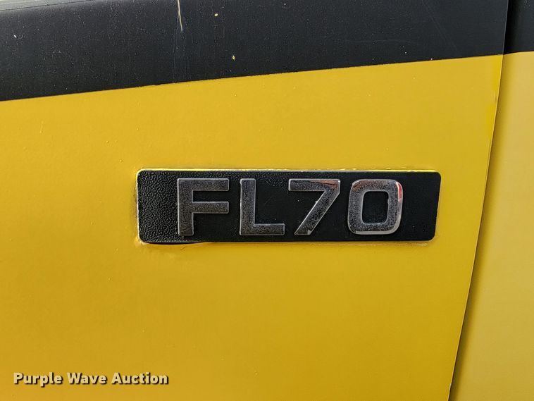 image for item LL9544 1995 Freightliner FL70  vacuum truck