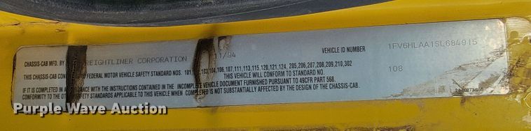 image for item LL9544 1995 Freightliner FL70  vacuum truck