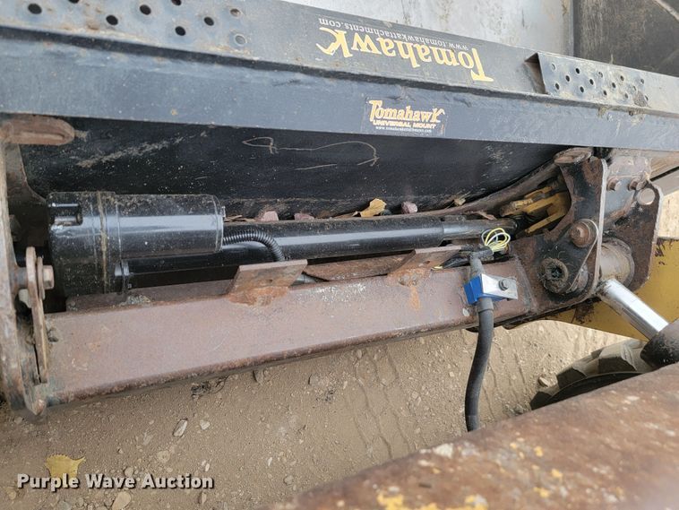 image for item LL9550 2014 Caterpillar 262D  skid steer loader