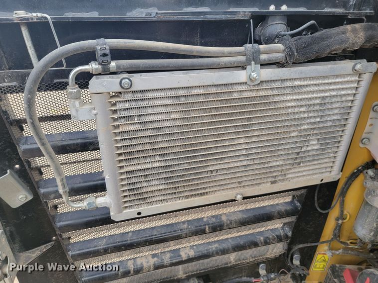 image for item LL9550 2014 Caterpillar 262D  skid steer loader