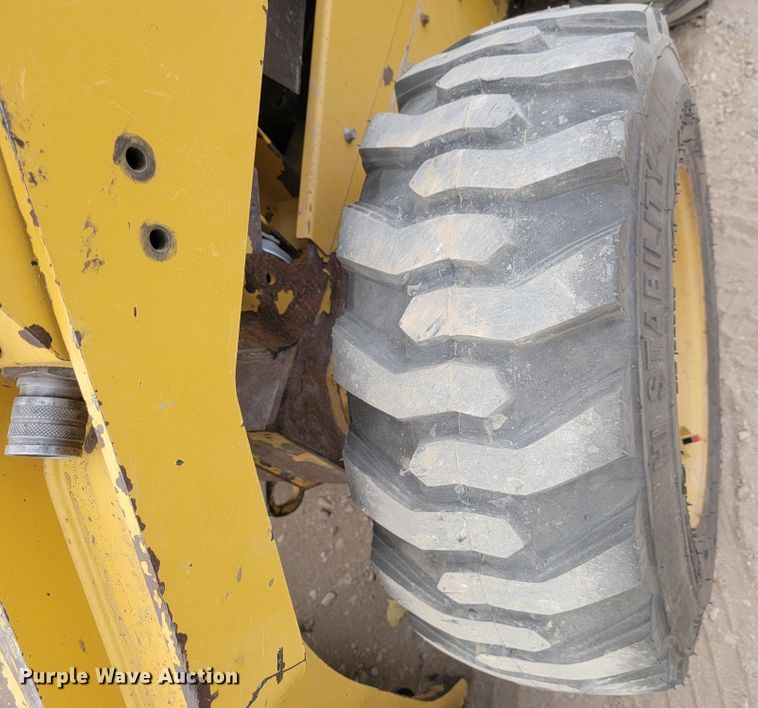 image for item LL9550 2014 Caterpillar 262D  skid steer loader