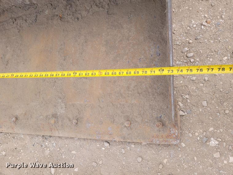 image for item LL9551 2014 Caterpillar 262D  skid steer loader