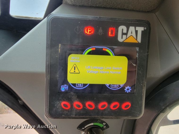 image for item LL9551 2014 Caterpillar 262D  skid steer loader